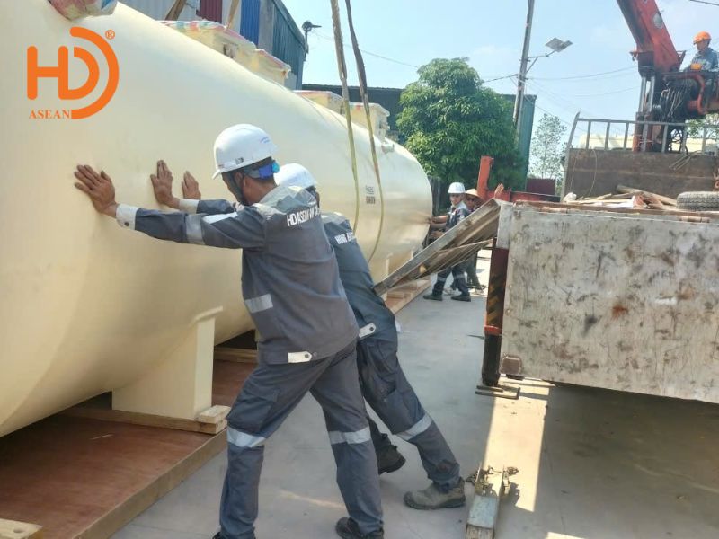 Dịch vụ nâng hạ đưa máy vào vị trí phổ biến tại HD ASEAN