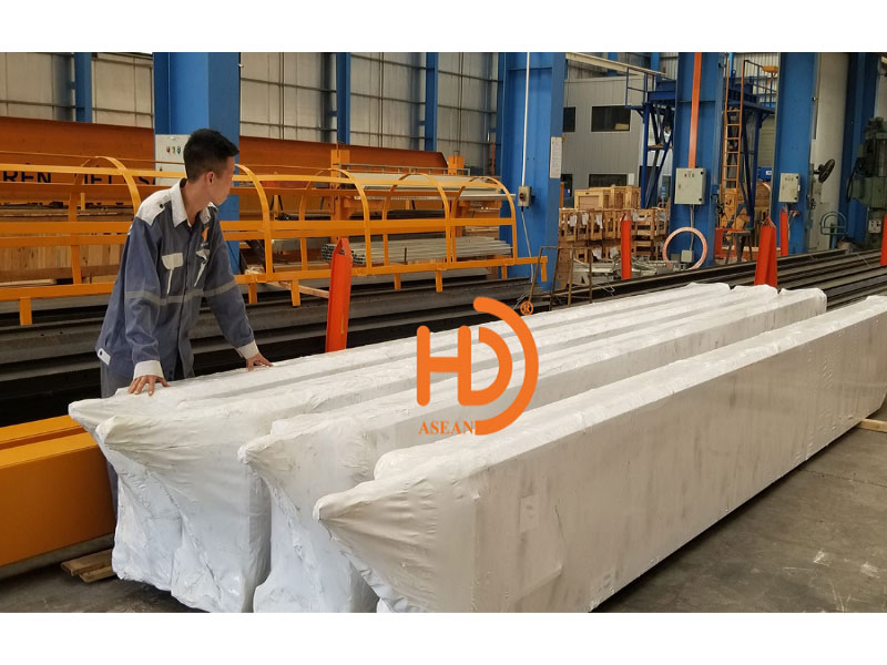 Đóng gói hàng hoá bằng màng co nhiệt