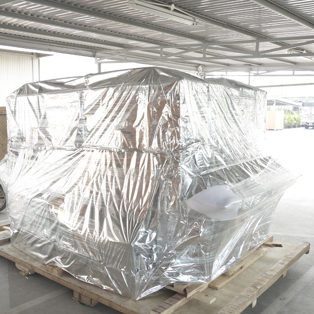 Đóng gói hút chân không máy móc xuất khẩu tại KCN Phú Mỹ III