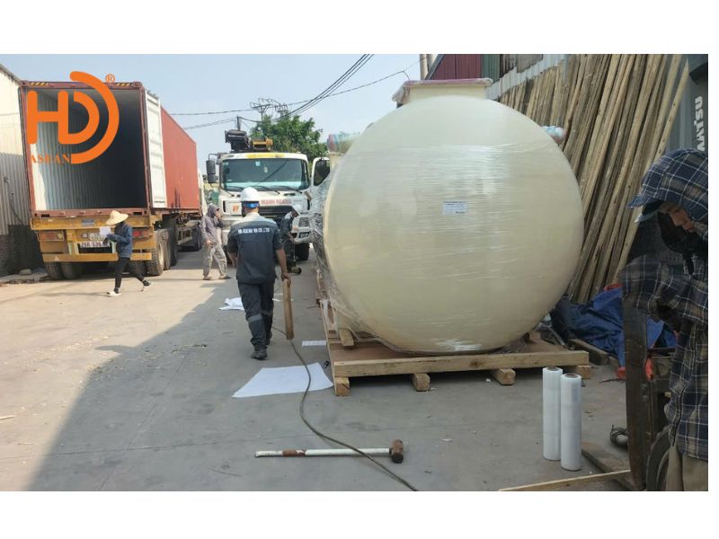 Nâng hạ đưa máy vào vị trí tại HD ASEAN với chi phí giá rẻ